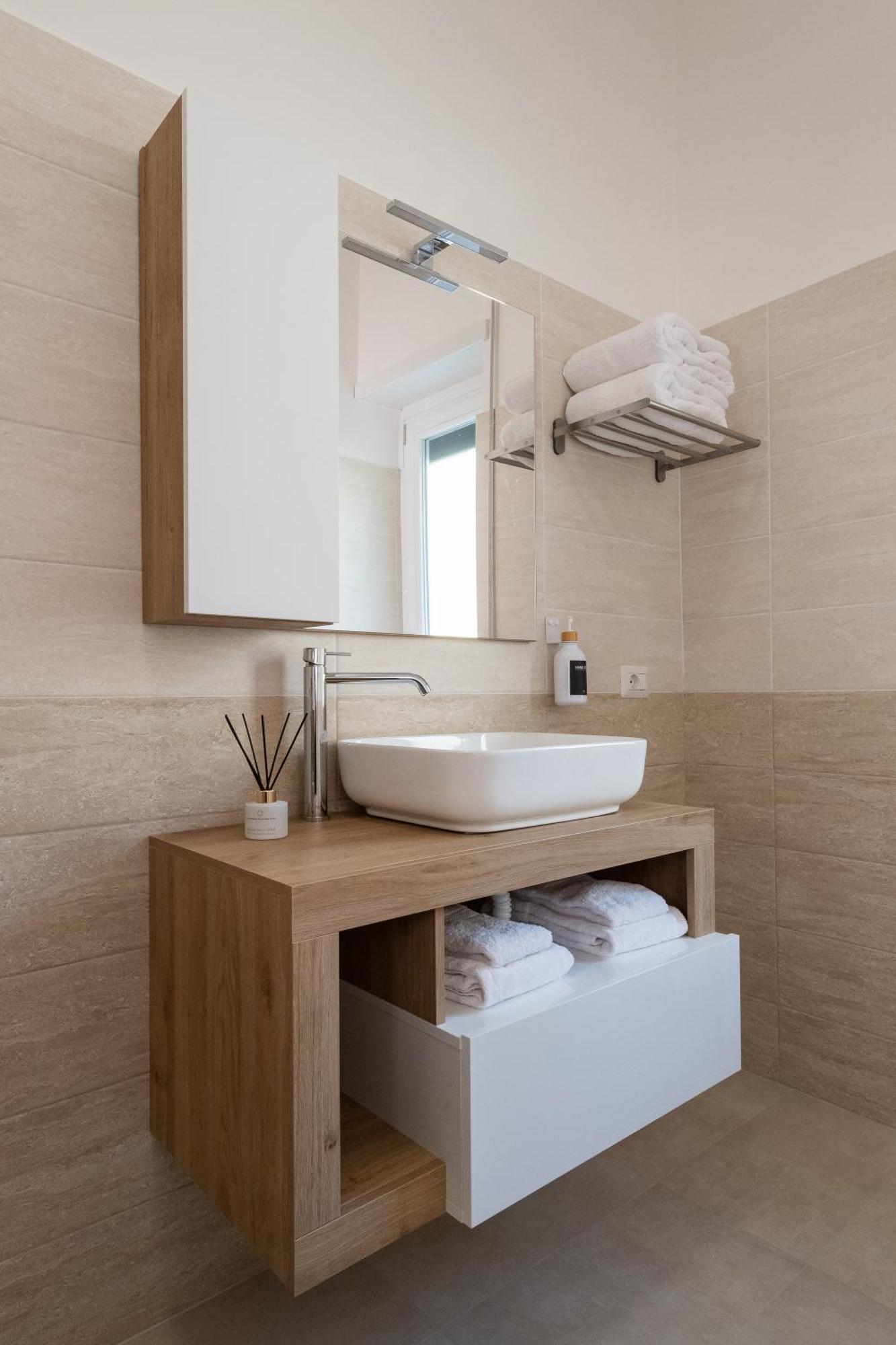 Luxury And Sweet Home-Metro Malatesta Рим Экстерьер фото